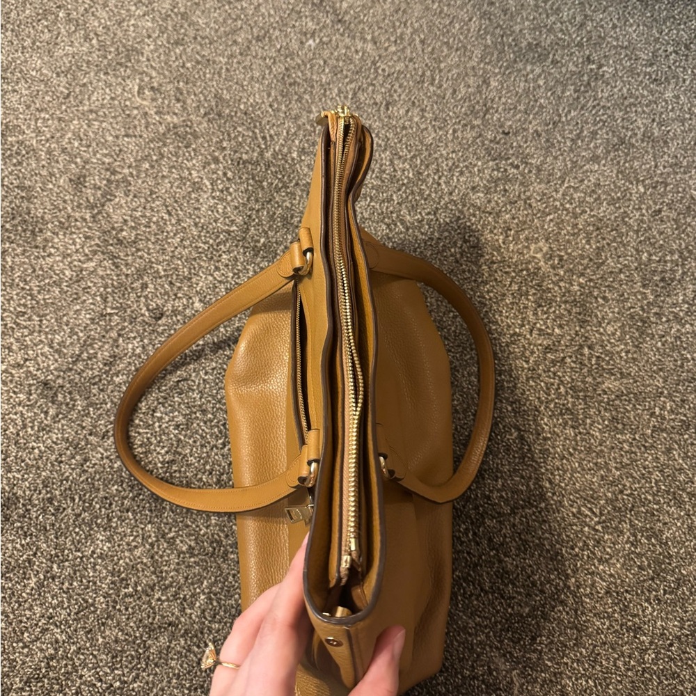 Coach Brown Leather Bay Tote Bag - Picture 6 of 12